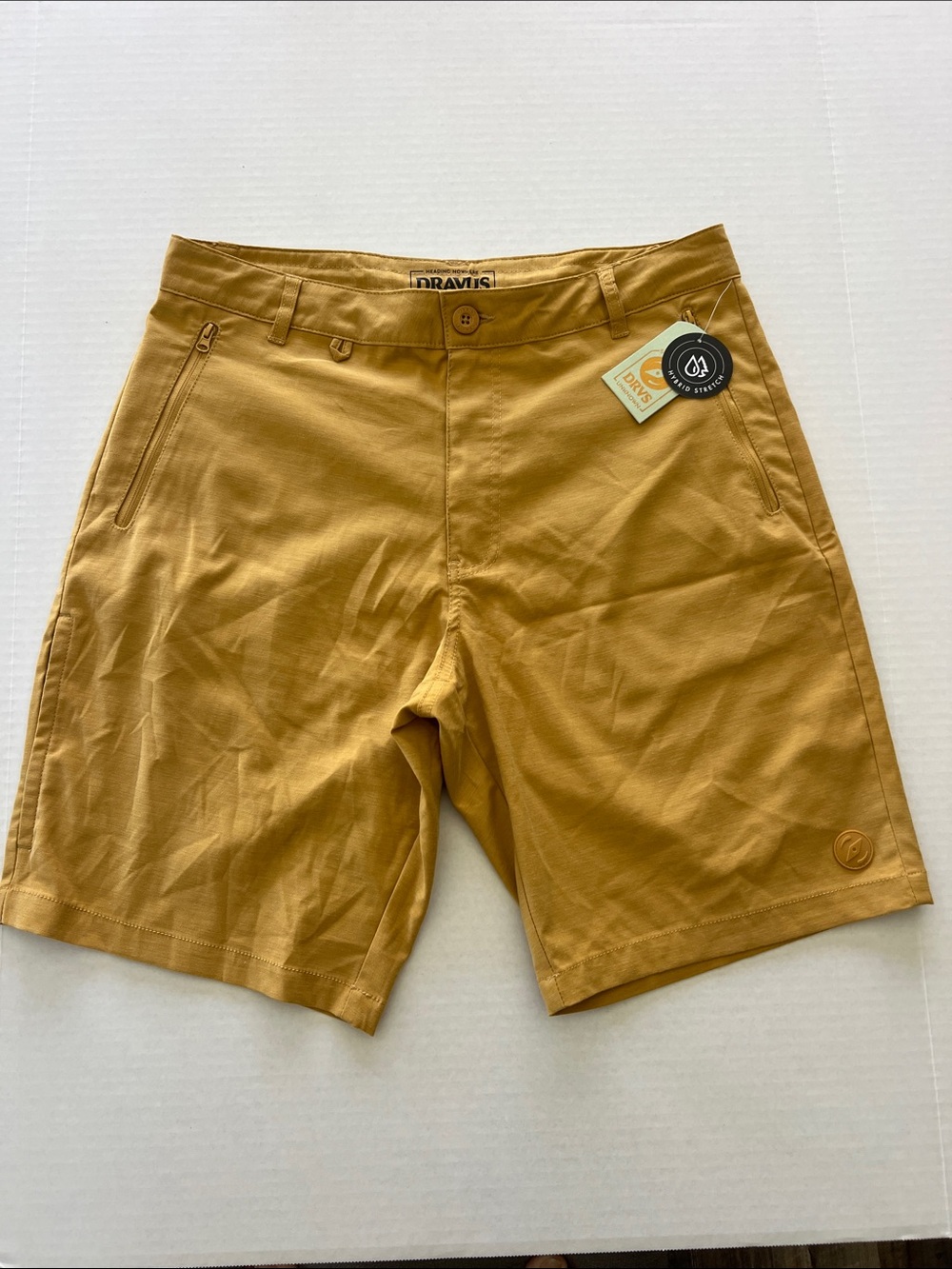 Dravus Men's Recreational 20” Shorts Gold Size 32 NWT